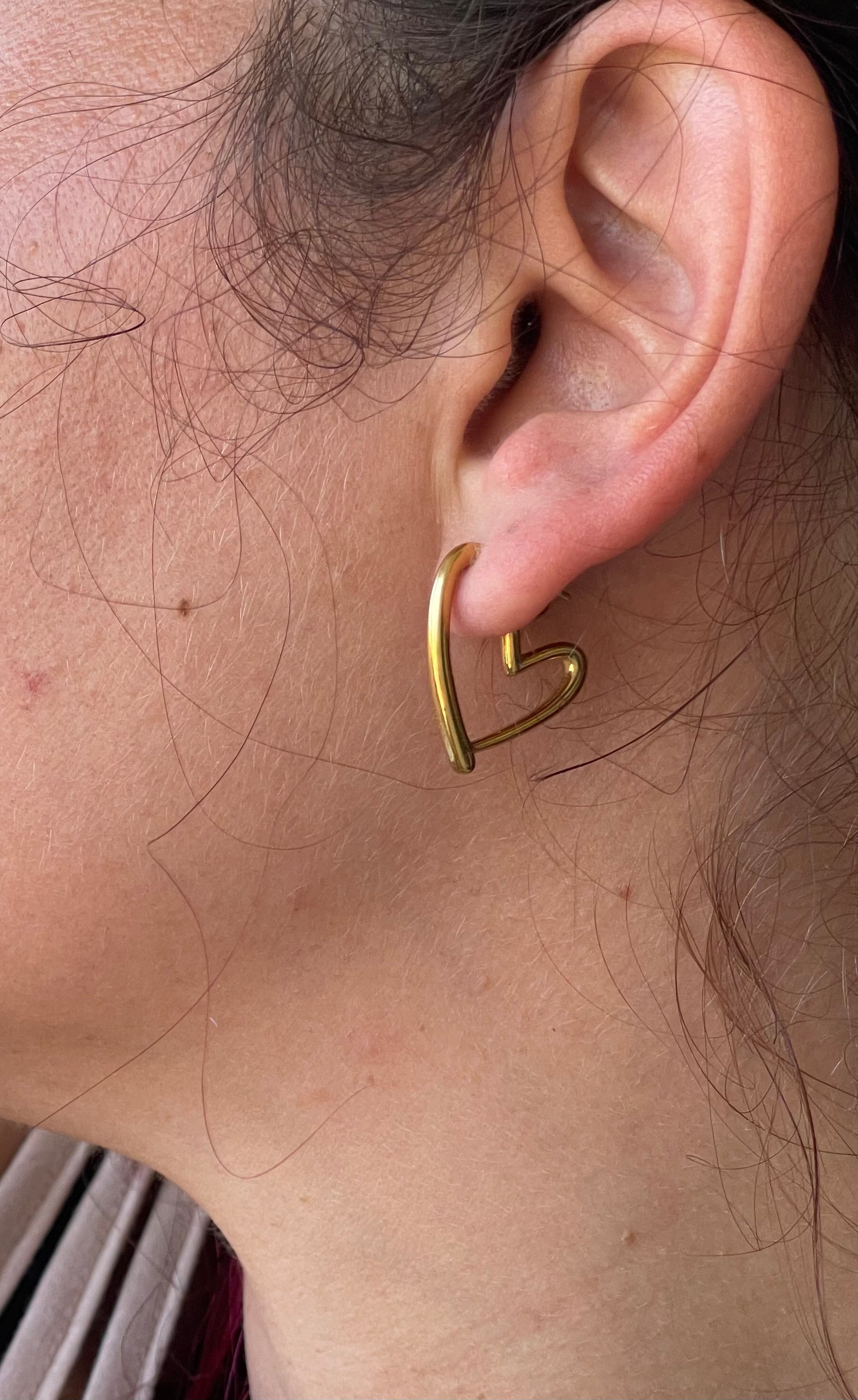 Orecchini Unity a Forma di Cuore in Acciaio Inox - Eleganti e Ipoallergenici