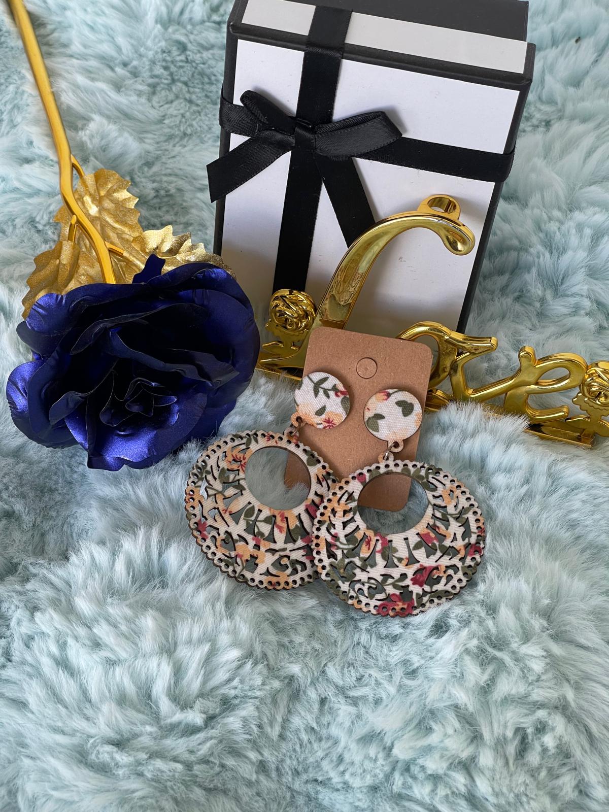 Orecchini Amany Lobo Pendenti In Legno Stile Etnico Bohémien