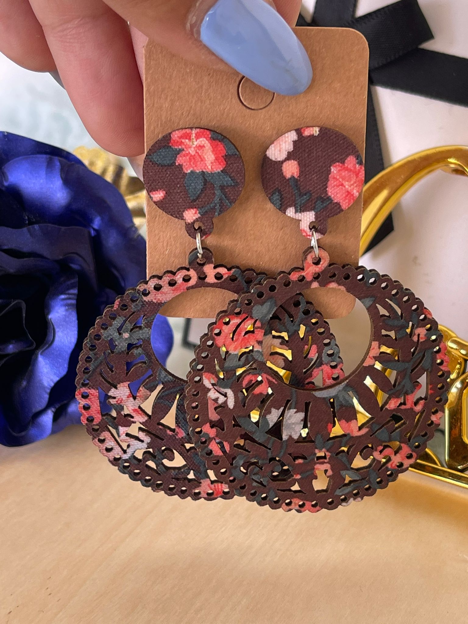 Orecchini Amany Lobo Pendenti In Legno Stile Etnico Bohémien