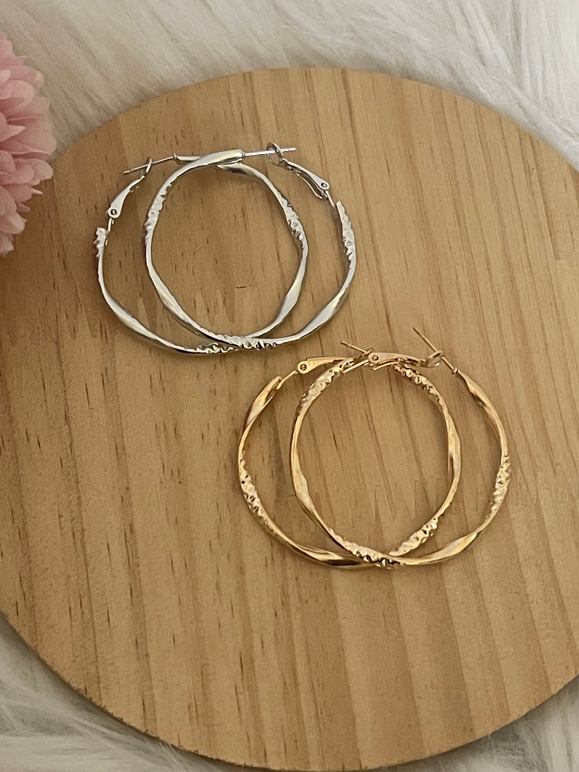 Orecchini Aria Hoops a Cerchio Martellati in Acciaio Inossidabile - Cerchi Intrecciati Oro e Argento Impermeabili