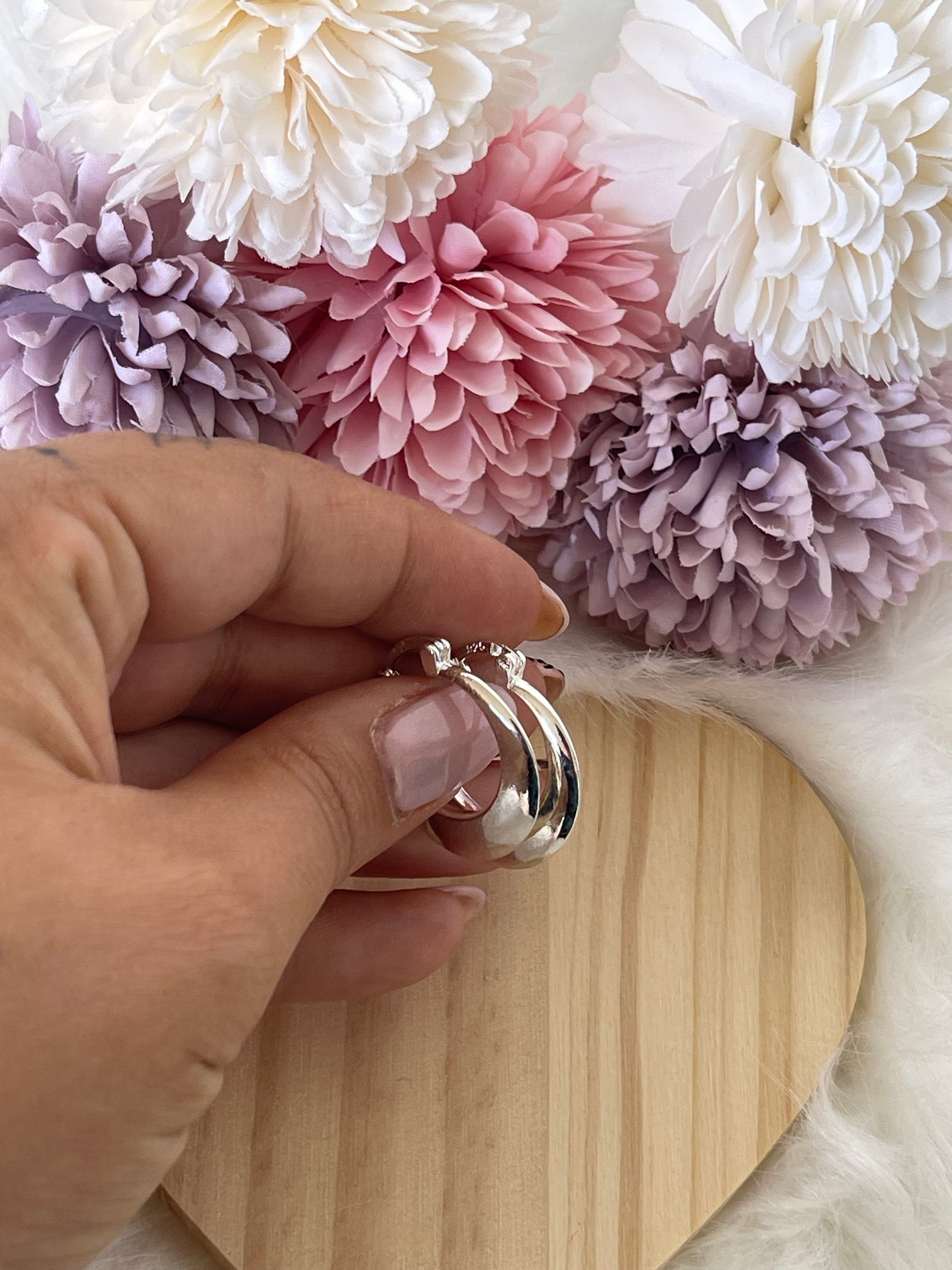 Orecchini Zoe a Cerchio in Argento 925 - Eleganza Senza Tempo