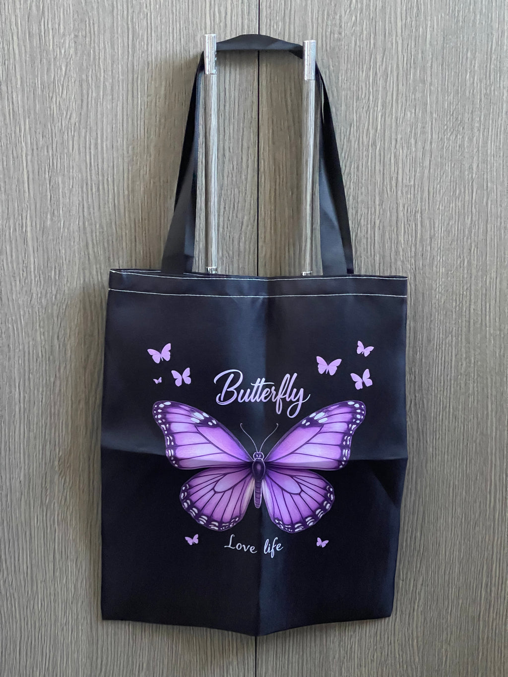 Tote Bag Estetica "Butterfly Love Life" – Borsa in Tela Nera con Farfalla Viola
