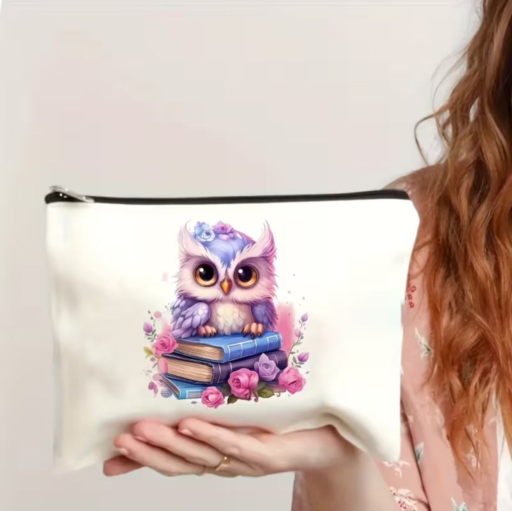 Pochette Makeup Gufo Lettore – Beauty Case in Canvas con Grafica Originale