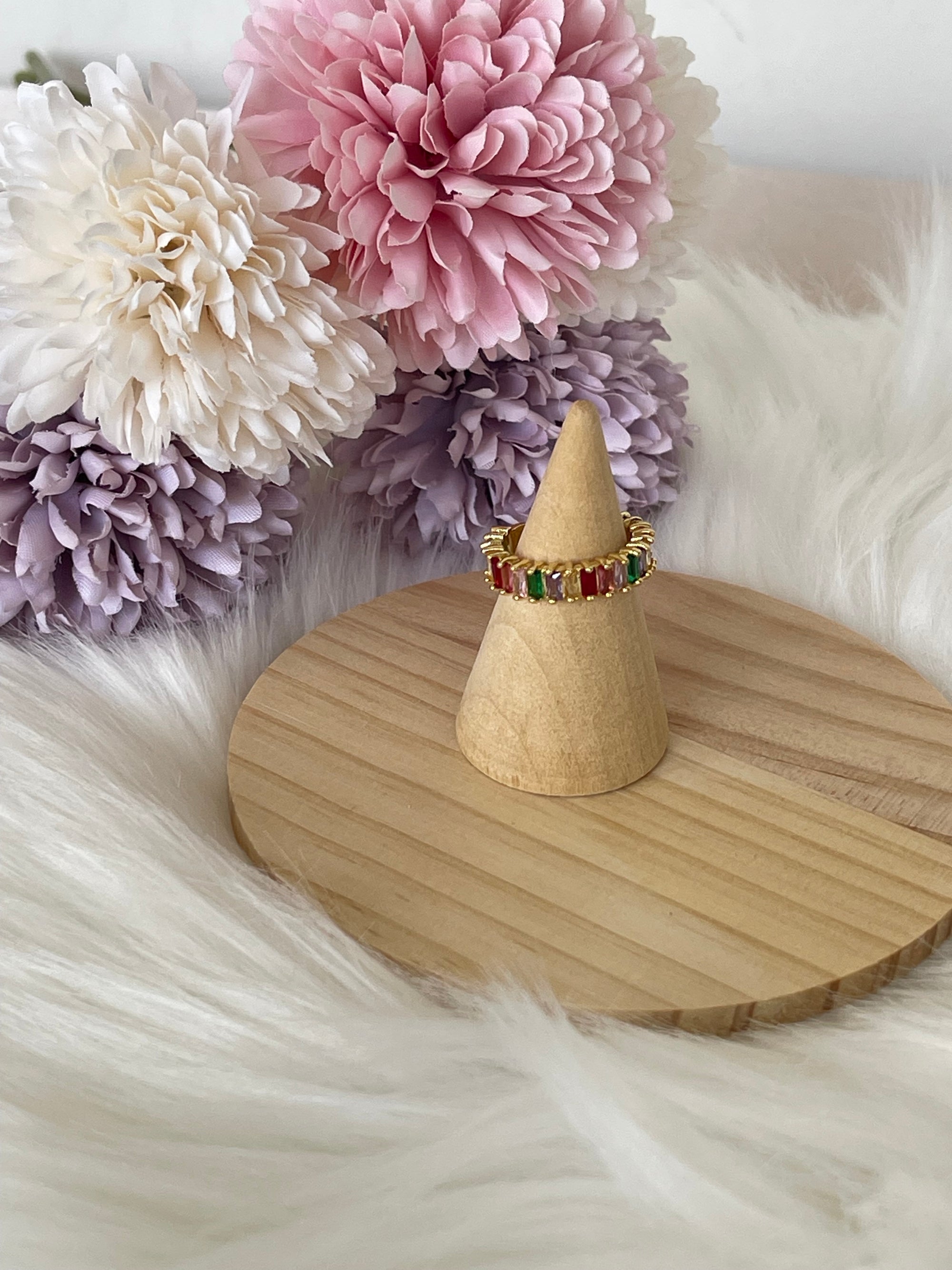 Anello Belle Époque Regolabie in Acciaio con Zirconi Colorati – Eleganza per Ogni Occasione