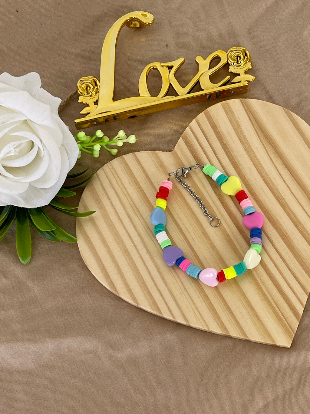 Bracciale Joyful con Cuori in Resina e Chiusura in Acciaio