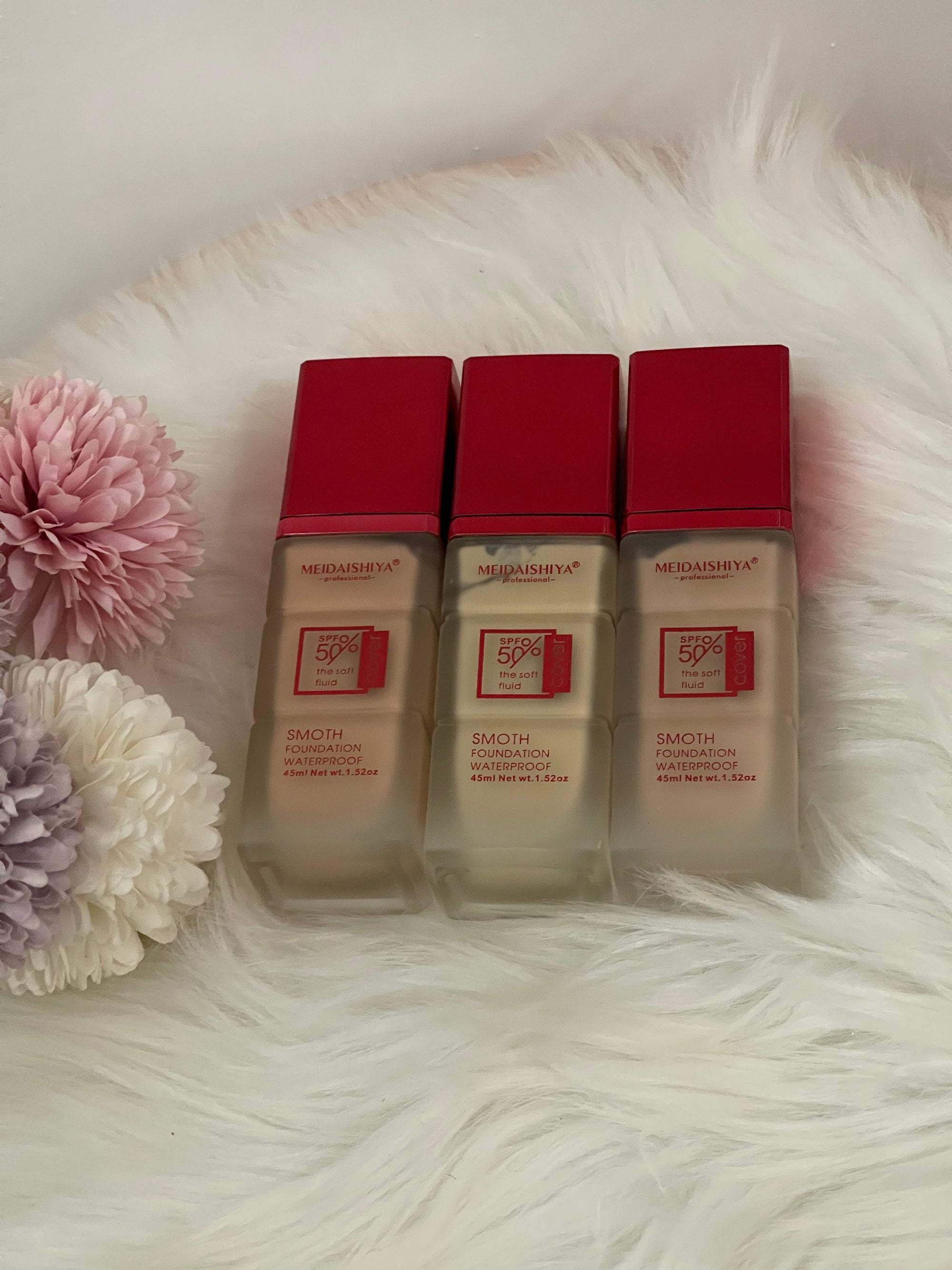 Fondotinta MEIDAISHIYA Sleek Super Cover SPF 50 – Idratante, Waterproof e Lunga Durata (45ml)