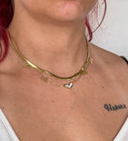 Collana Coralie Doppio Filo in Acciaio Gold con Cuori - Eleganza Romantica