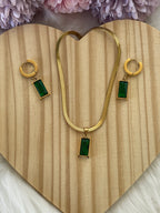 Collana e Orecchini Minimal Chic - Set di Gioielli in Acciaio Inossidabile