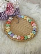 Collana Noa Cuori Pastello in Resina con Finitura in Acciaio - “Armonia di Colori”