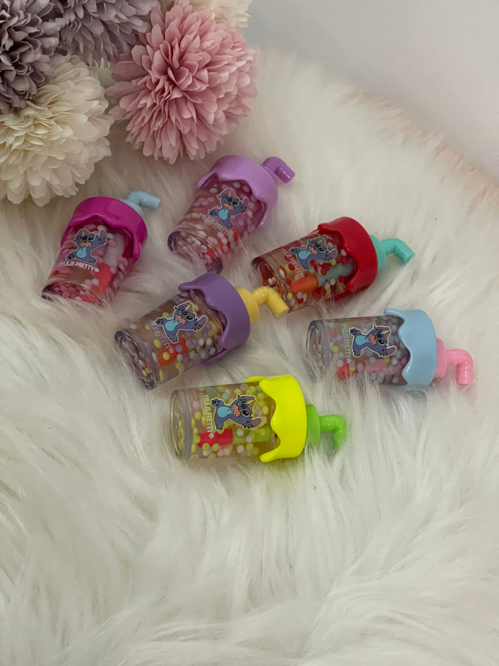 Lip Gloss "Milk Tea Stitch" – Lucidalabbra Idratante Effetto Specchio con Mini Perle 3D