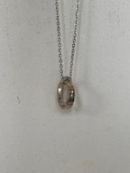 Collana Armonia Doppio Anello Intrecciato in Acciaio Inossidabile – Argento/Oro Rosa o Argento/Nero