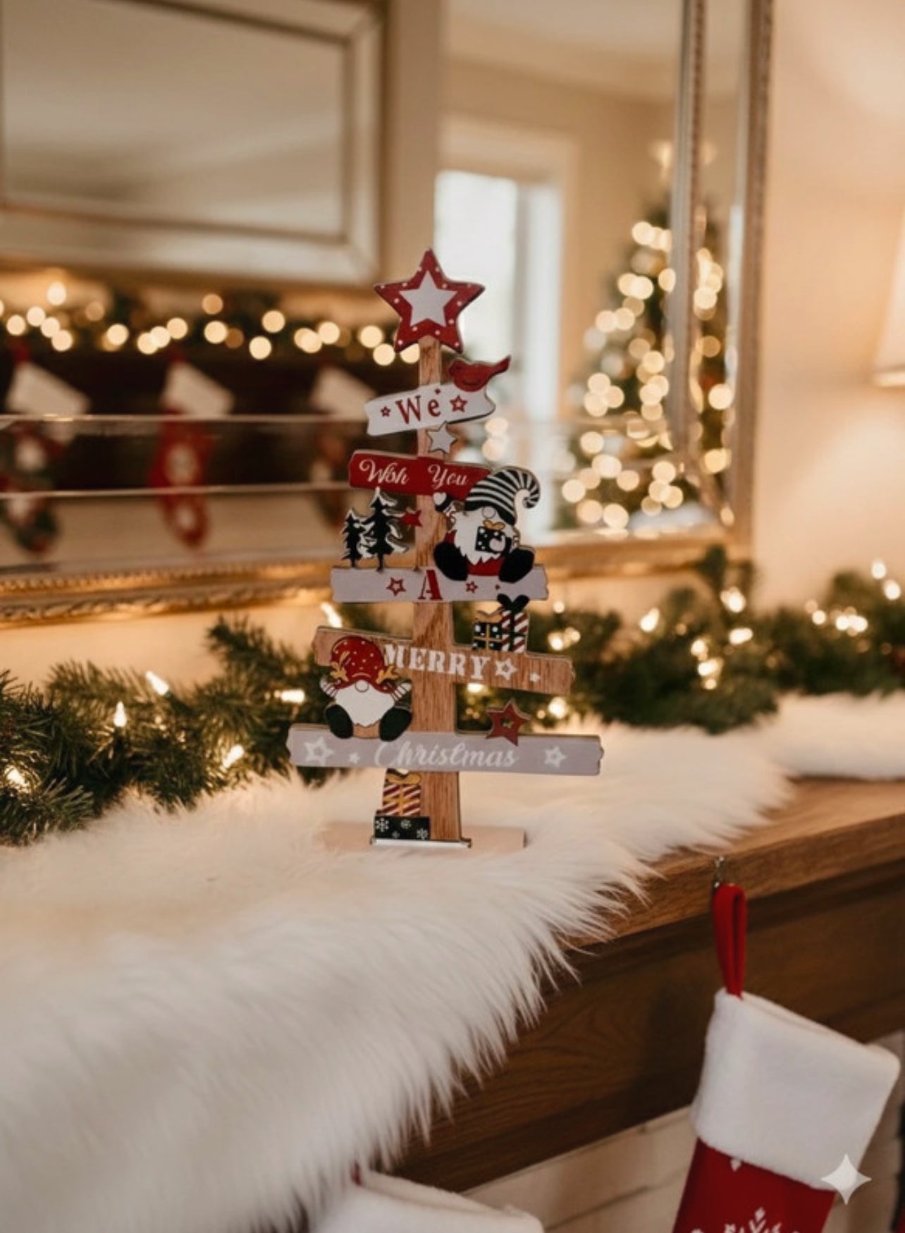 Decorazione Natalizia in Legno con Gnomi Stile Vintage: Cartello a Forma di Albero