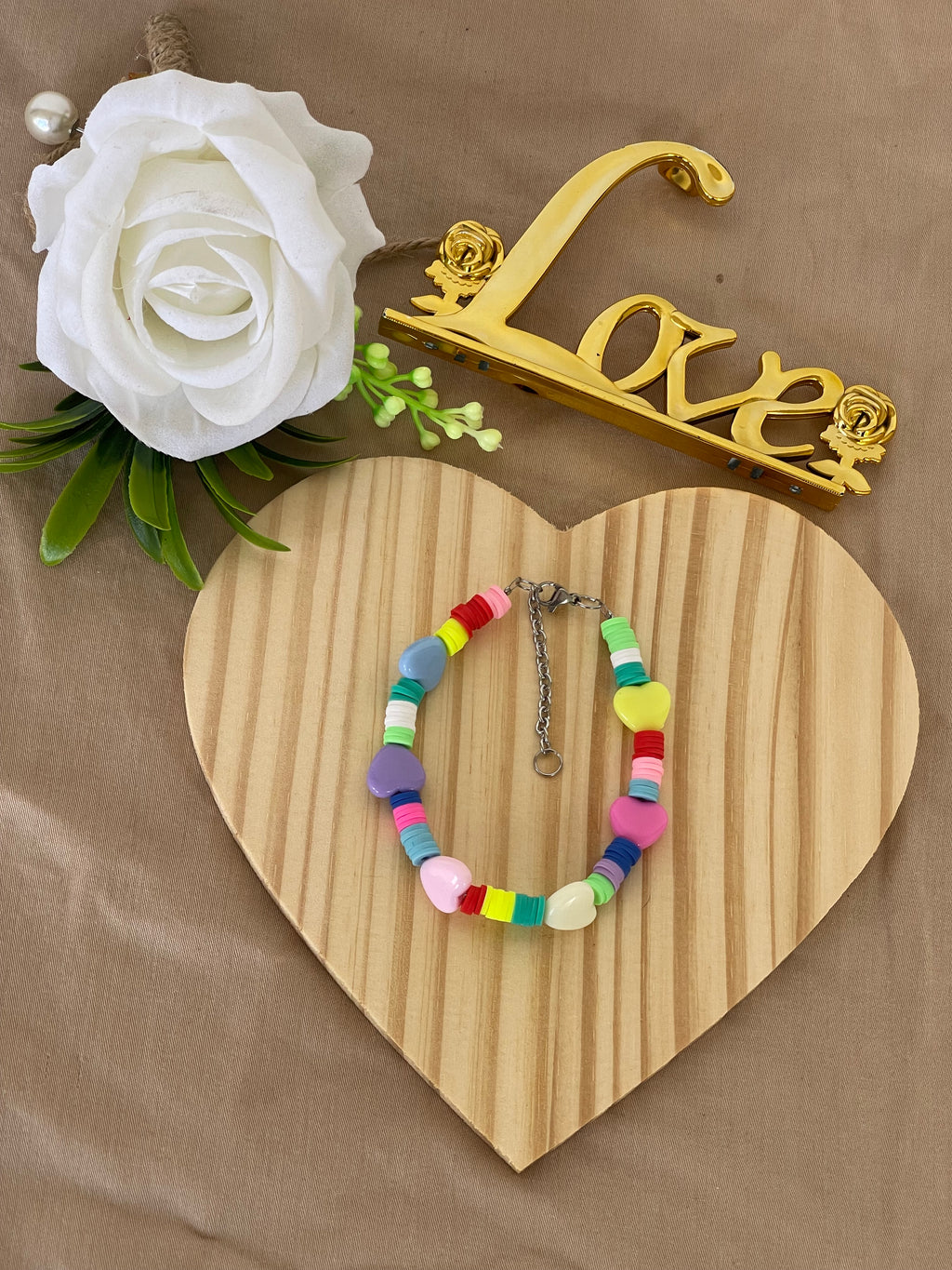 Bracciale Joyful con Cuori in Resina e Chiusura in Acciaio