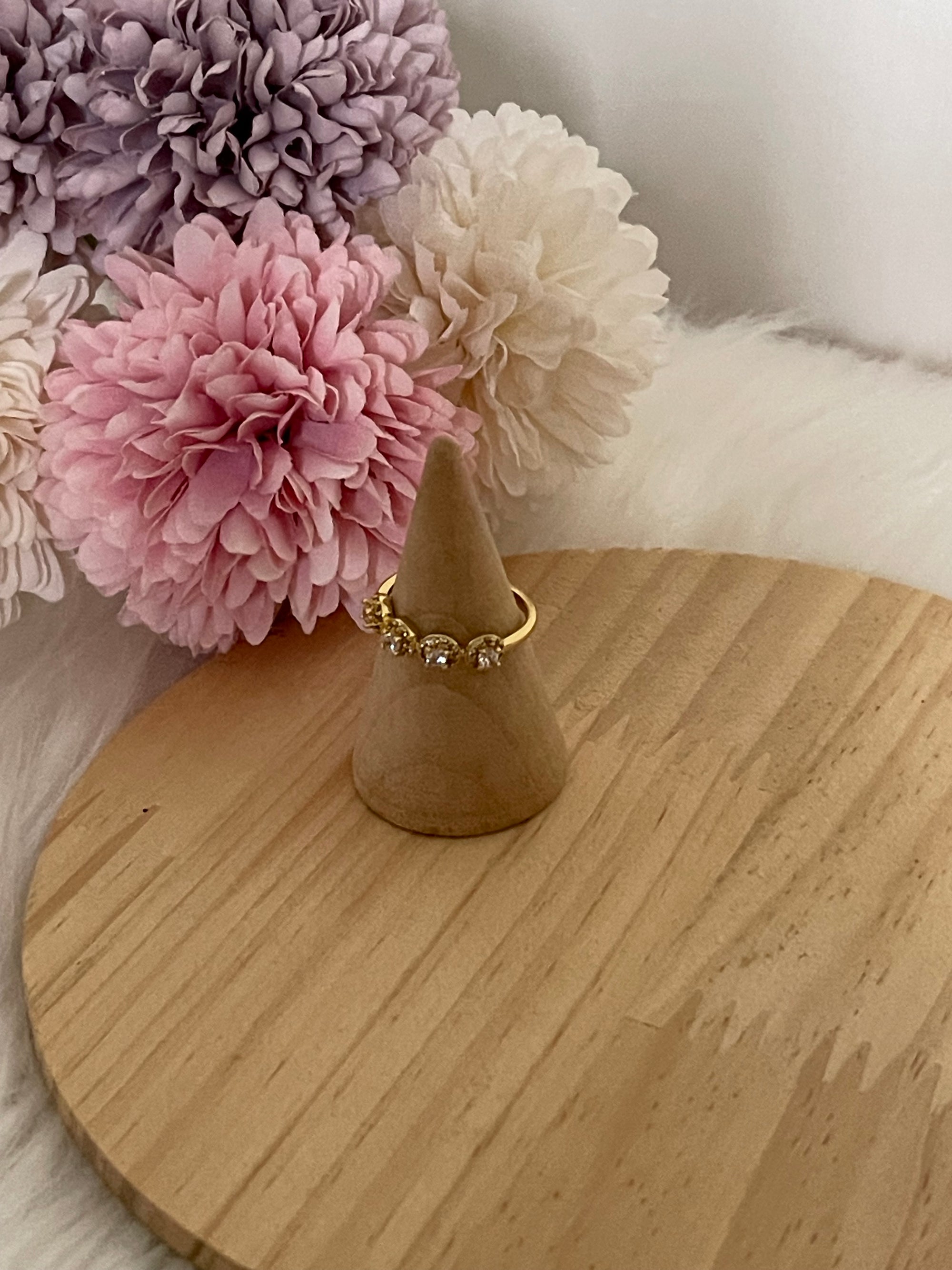 Anello Luce Veretta in Acciaio Inossidabile Regolabile con 4 Punti Luce – Design Elegante e Anallergico
