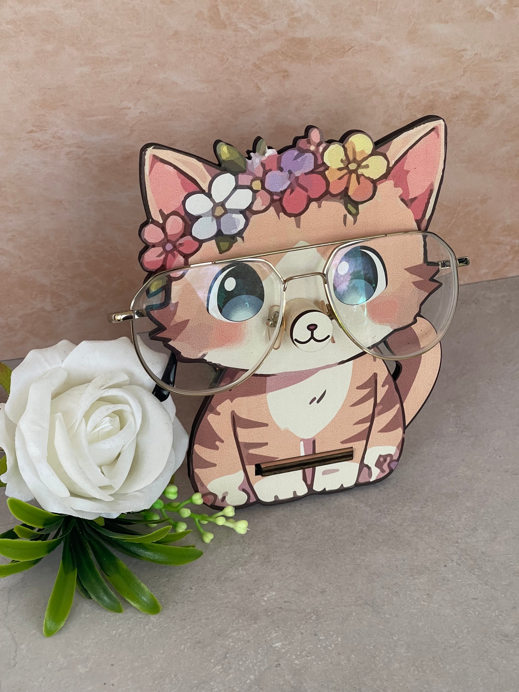 Porta Occhiali da Scrivania in Legno - Gatto Adorabile con Coroncia di Fiori