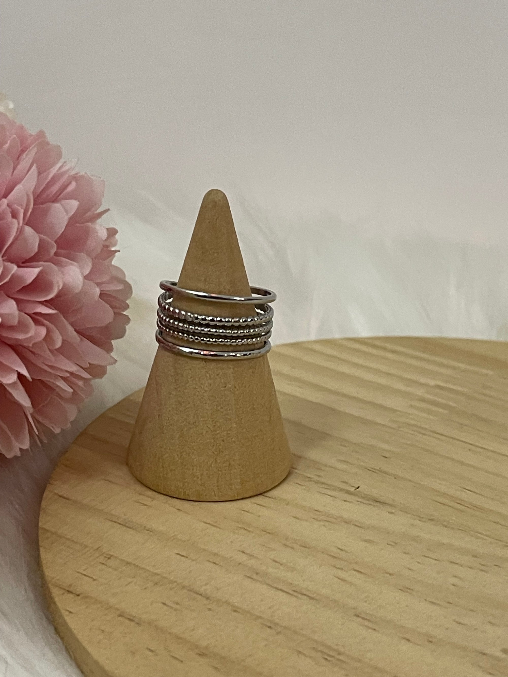 Anello Sinfonia Multi-Fascia "Silver Harmony" in Acciaio Inossidabile – Design 5 Livelli Regolabile