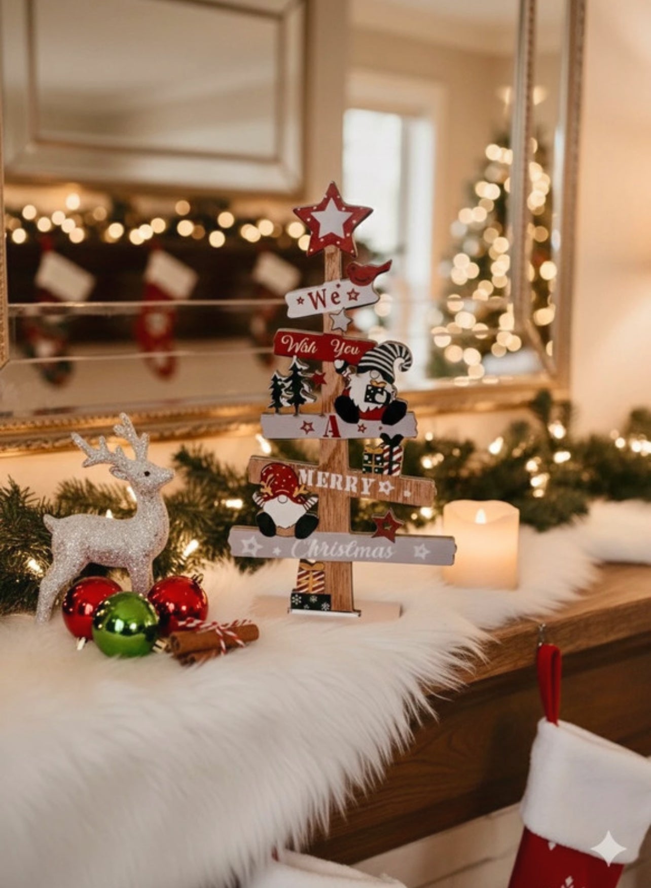 Decorazione Natalizia in Legno con Gnomi Stile Vintage: Cartello a Forma di Albero