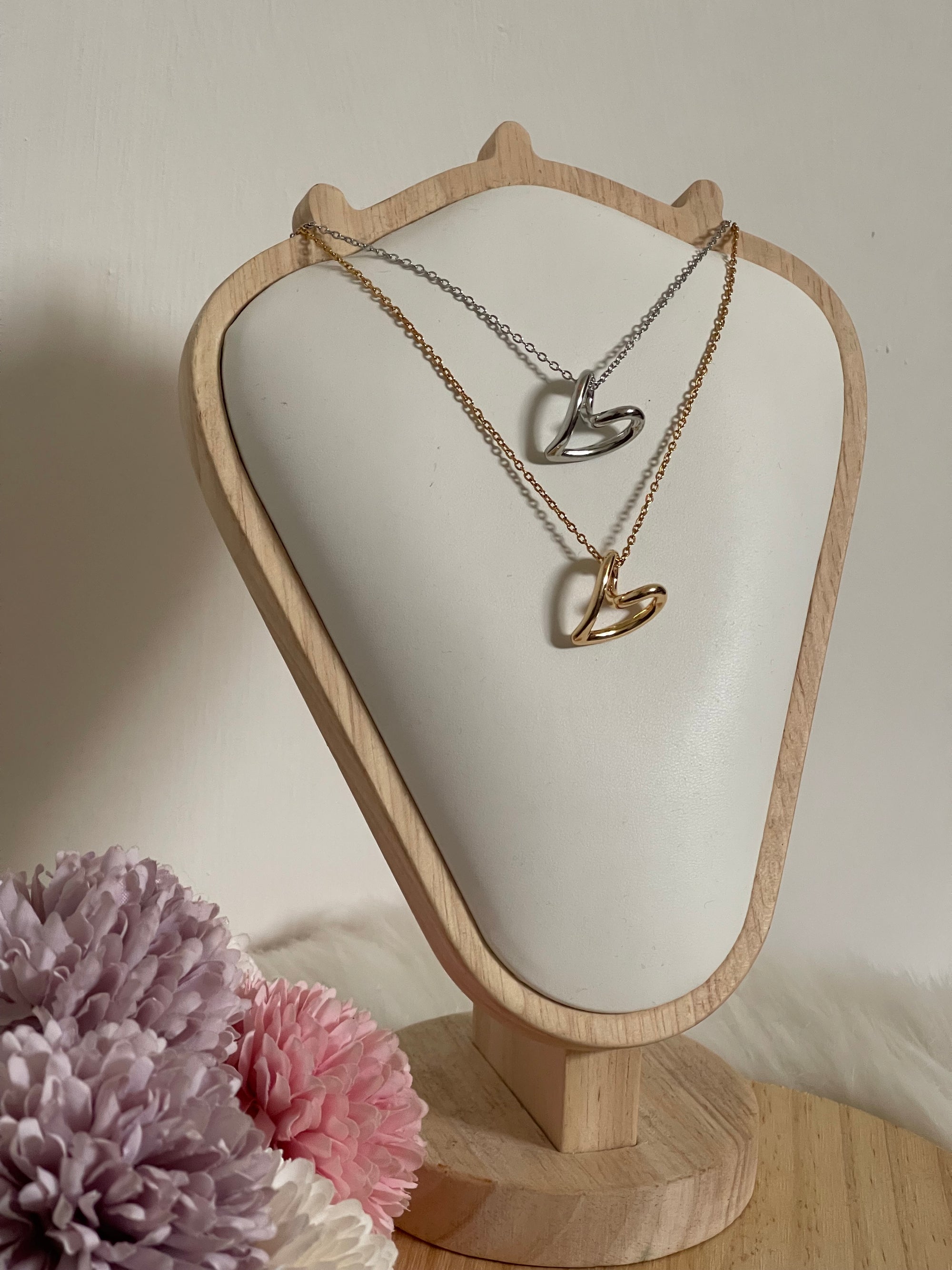 Collana Fluid Heart - Pendente a Cuore Stilizzato in Acciaio Inossidabile