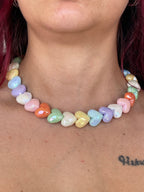Collana Noa Cuori Pastello in Resina con Finitura in Acciaio - “Armonia di Colori”