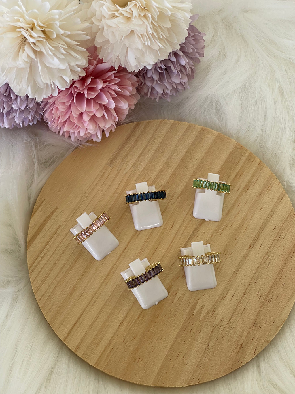 Anello Belle Époque Regolabili in Acciaio con Zirconi Colorati – Eleganza per Ogni Occasione