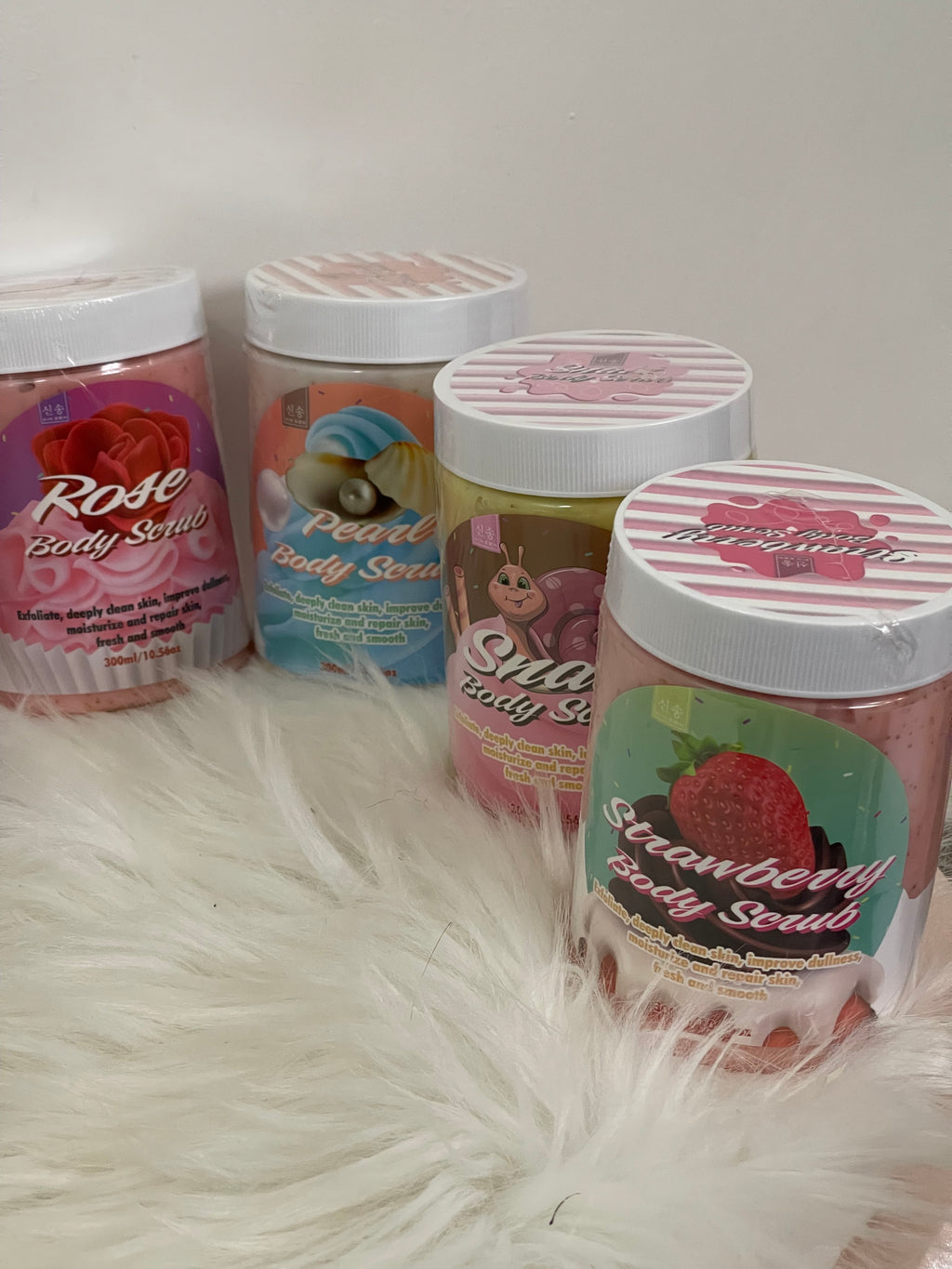 Body Scrub Esfoliante Illuminante 300ml - Scrub Corpo Profumato in 7 Fragranze