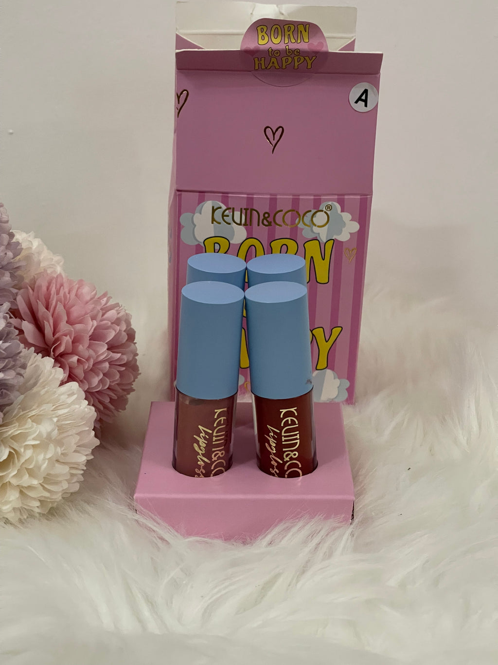 Set 4 Lip Gloss Kevin & Coco "Born to be Happy" - Effetto Velluto e Lunga Durata - Disponibile in 2 Varianti