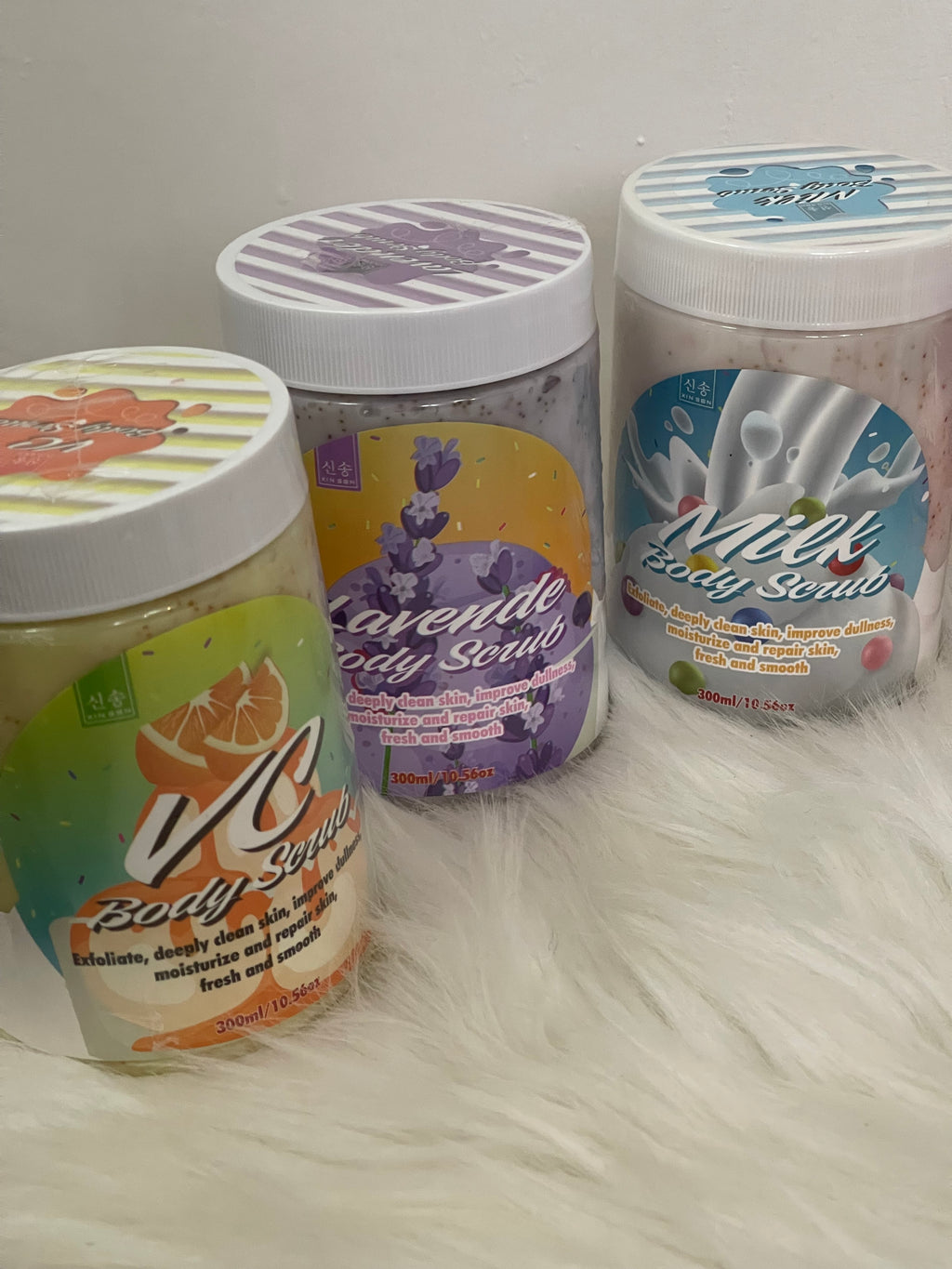 Body Scrub Esfoliante Illuminante 300ml - Scrub Corpo Profumato in 7 Fragranze