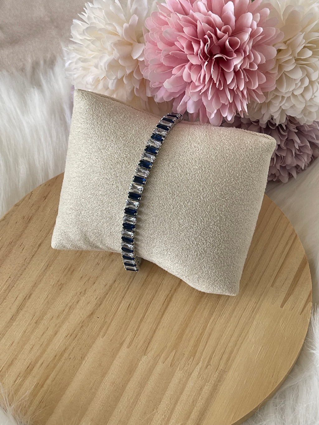 Bracciale Tennis Zafira in Acciaio con Zirconi Cubici – Brilla Ogni Giorno