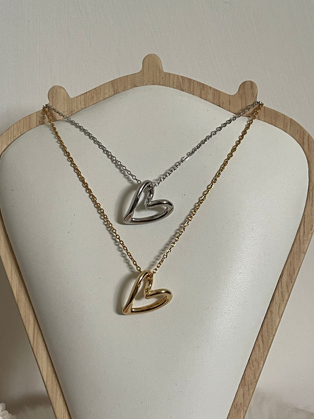 Collana Fluid Heart - Pendente a Cuore Stilizzato in Acciaio Inossidabile