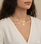Collana Coralie Doppio Filo in Acciaio Gold con Cuori - Eleganza Romantica