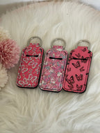 Portachiavi Porta Burrocacao e Rossetto – Custodia Protettiva in Neoprene con Fantasia Farfalle