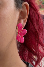 Orecchini Aurora Blossom in Acciaio Inossidabile Fiore Rosa – Eleganti Petali Lucidi con Finitura Dorata