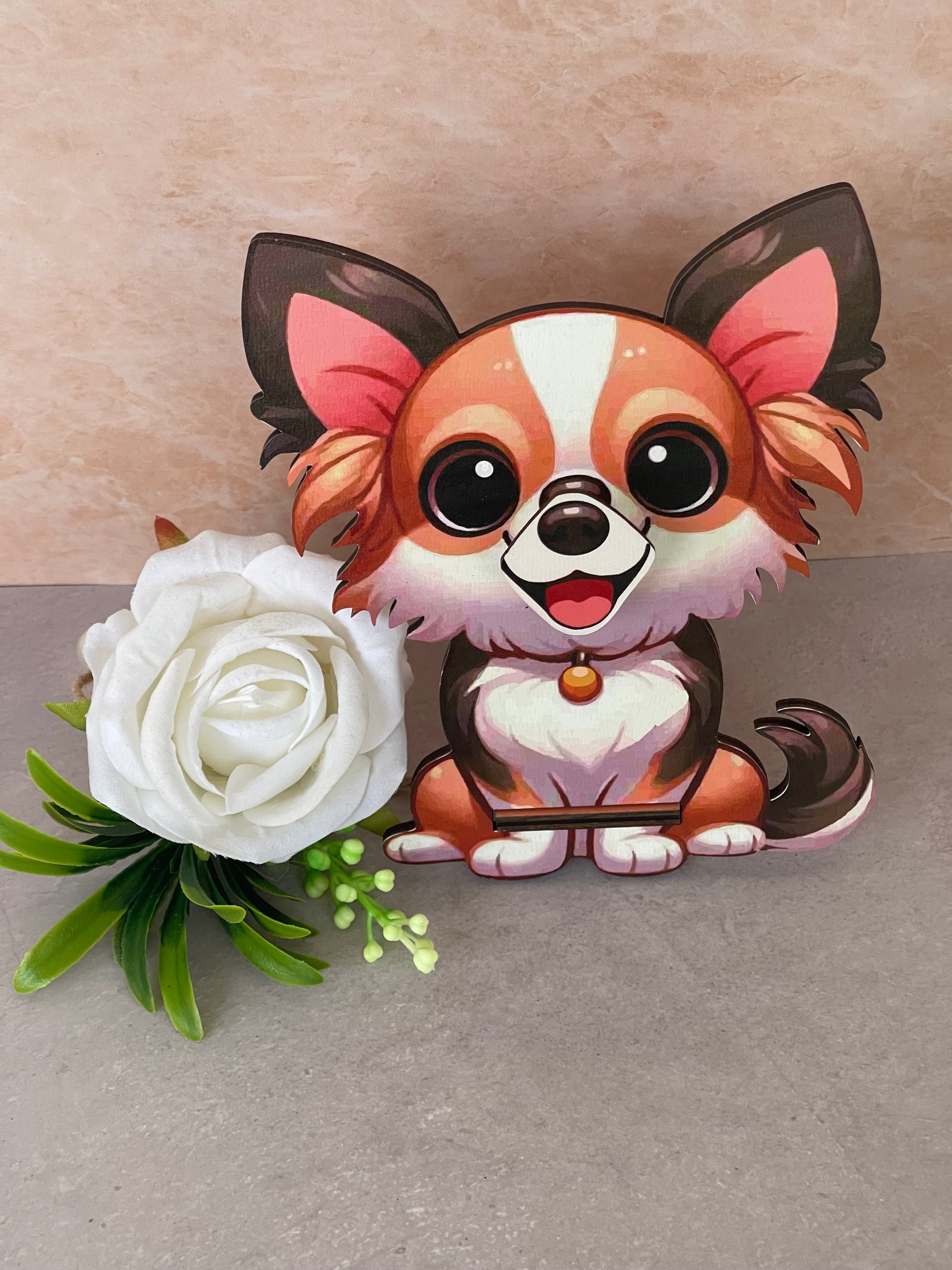 Porta Occhiali da Scrivania in Legno Chihuahua - Il Tuo Amico Peloso e Funzionale!