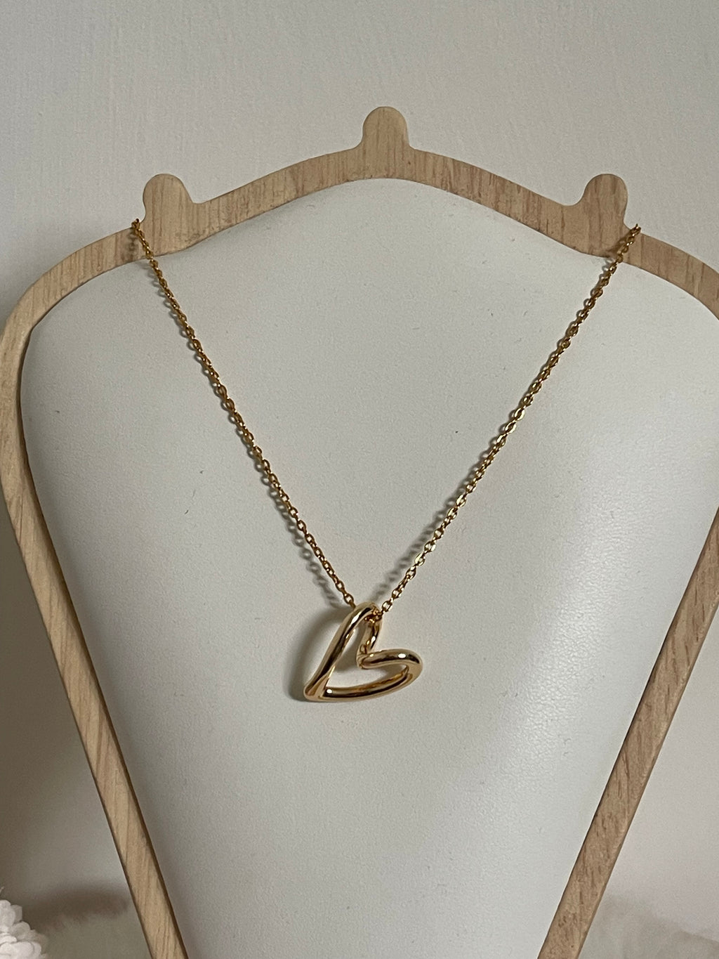 Collana Fluid Heart - Pendente a Cuore Stilizzato in Acciaio Inossidabile
