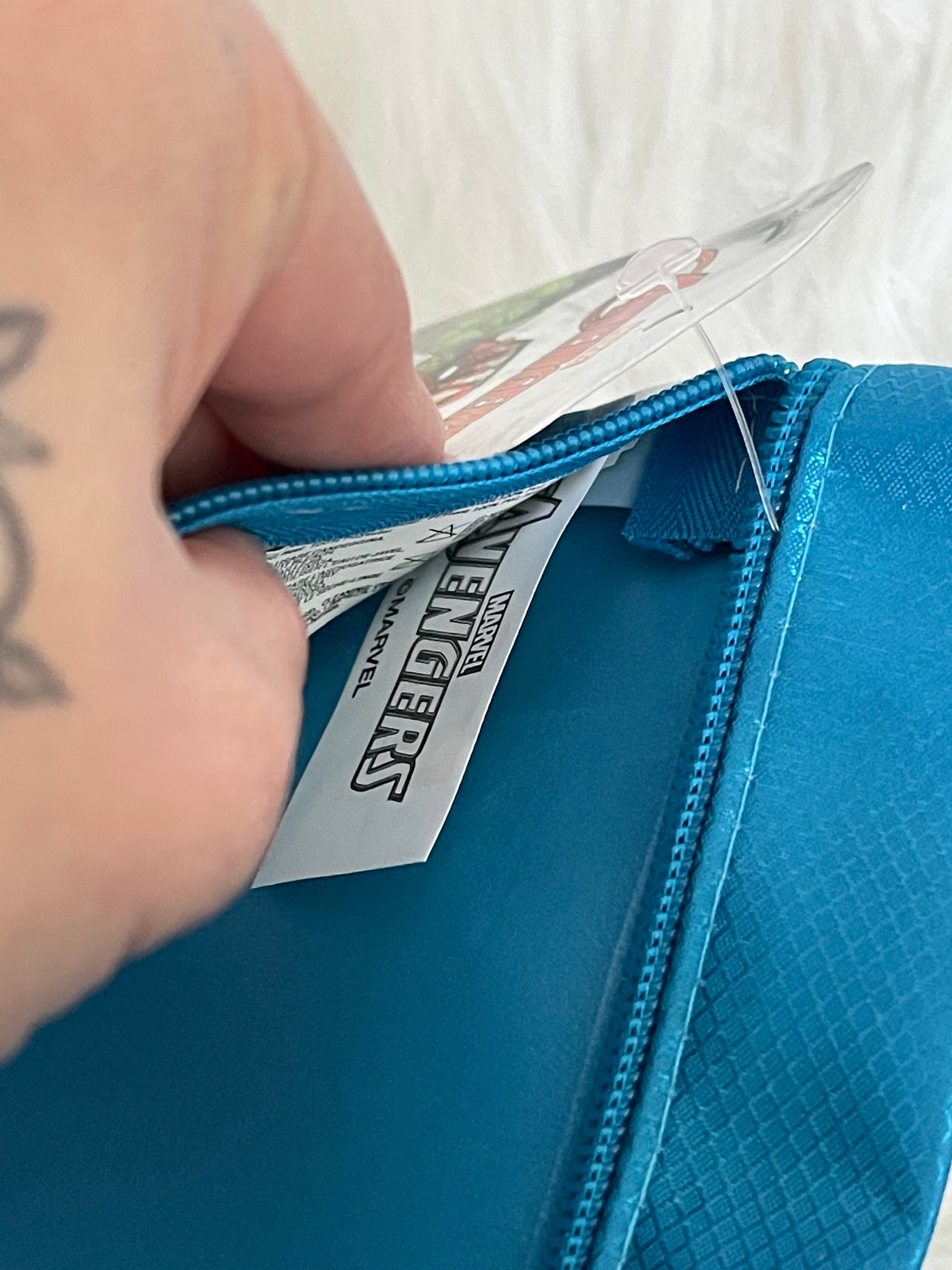 Astuccio Marvel Avengers – Bustina Portapenne Scuola e Tempo Libero – Grafica Supereroi