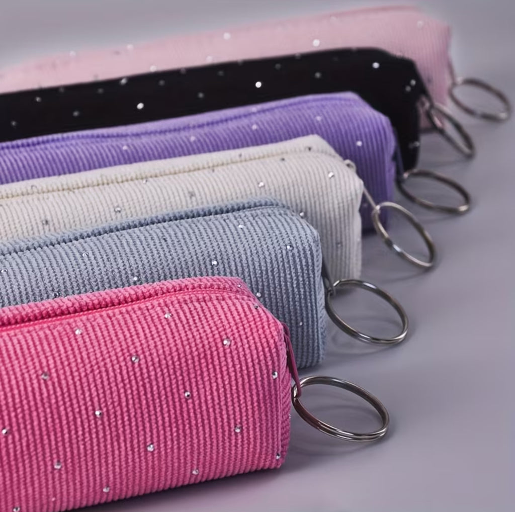 Pochette Tombolino Trucco in Velluto a Coste con Strass – Astuccio Portatrucchi Elegante e Compatto (Disponibile in 6 Colori)