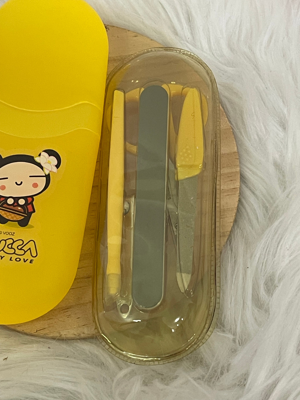 Set Manicure Unghie da Viaggio Pucca – Kit 5 Pezzi con Custodia Rigida Gialla