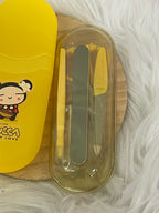 Set Manicure Unghie da Viaggio Pucca – Kit 5 Pezzi con Custodia Rigida Gialla