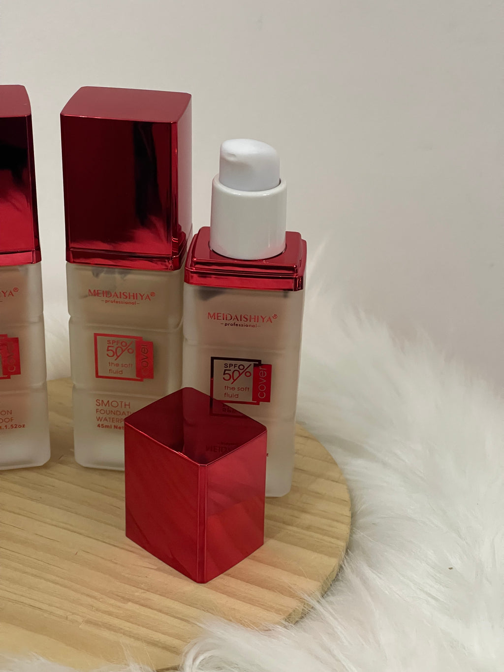 Fondotinta MEIDAISHIYA Sleek Super Cover SPF 50 – Idratante, Waterproof e Lunga Durata (45ml)