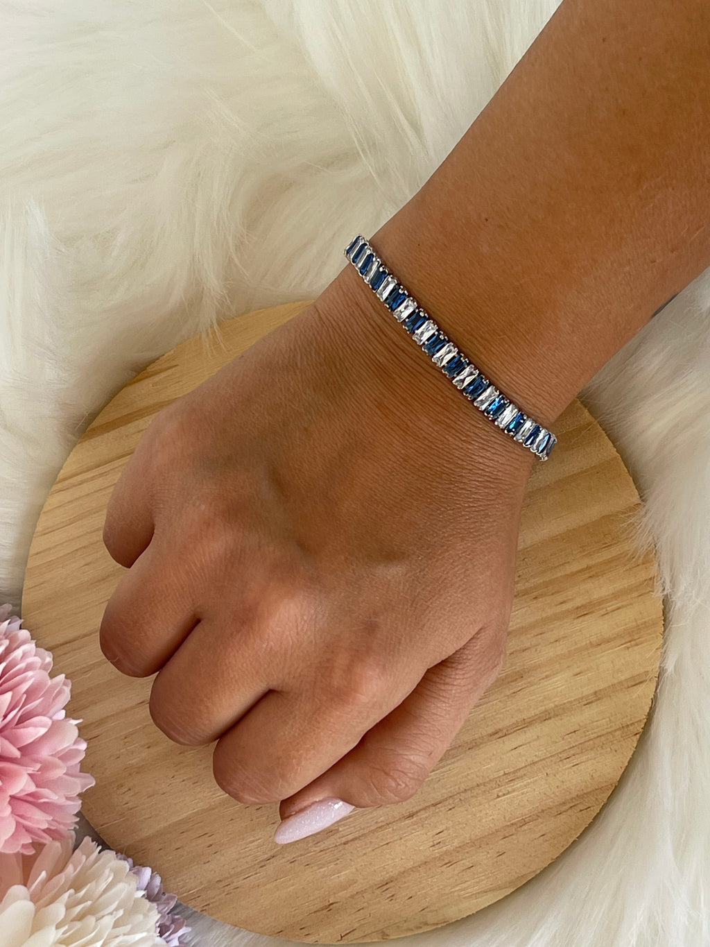 Bracciale Tennis Zafira in Acciaio con Zirconi Cubici – Brilla Ogni Giorno