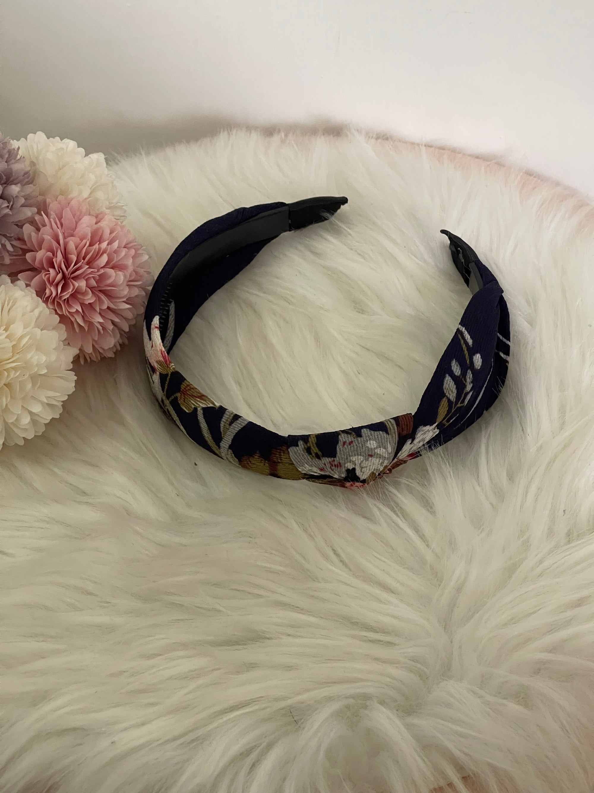 Cerchietto Flora Capelli Turbante a Fiori | Cerchietto Bombato con Nodo Stile Boho Chic - 4 Colori