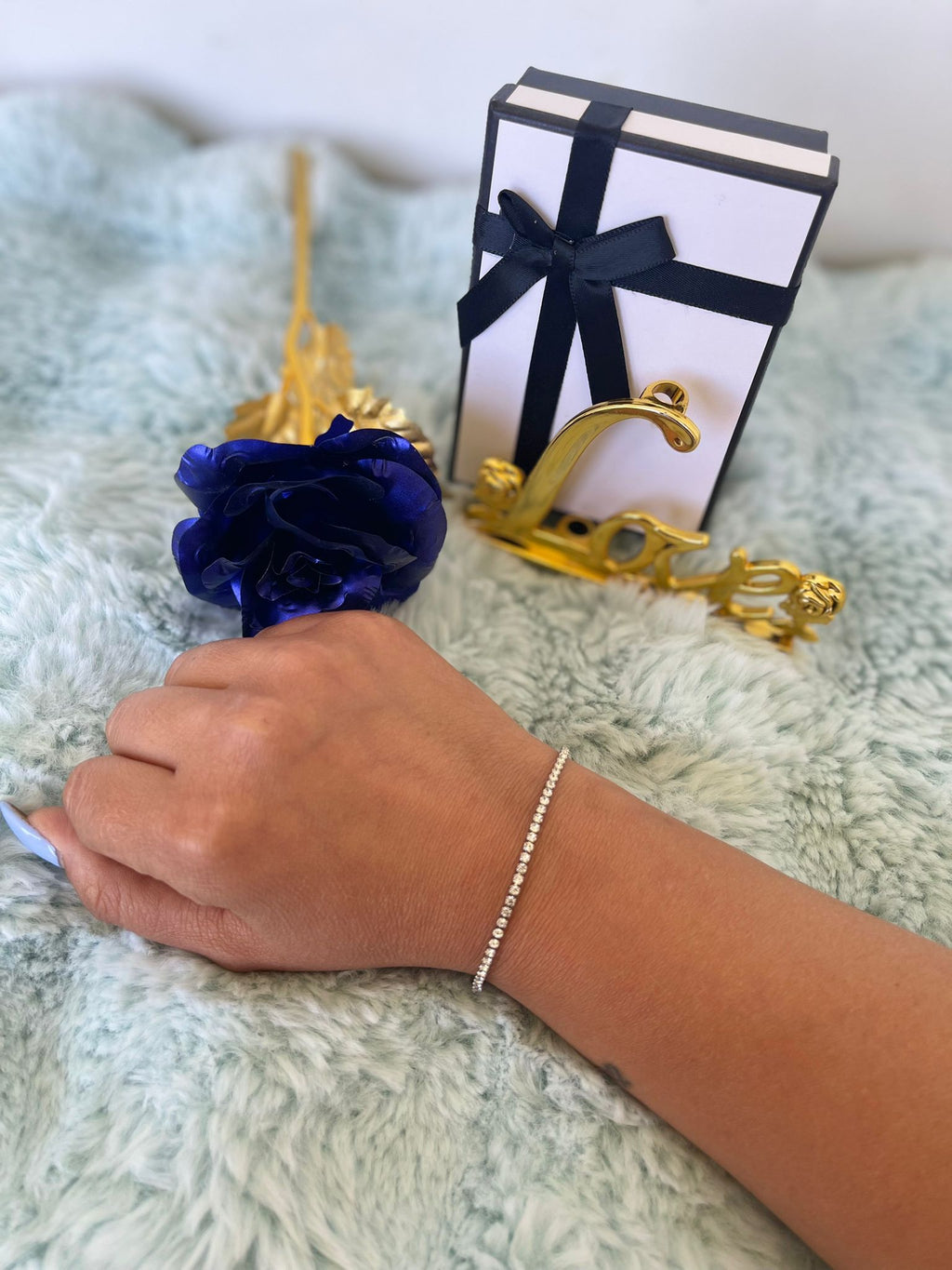 Bracciale Tennis Look in Acciaio Inossidabile con Cristalli Luminosi